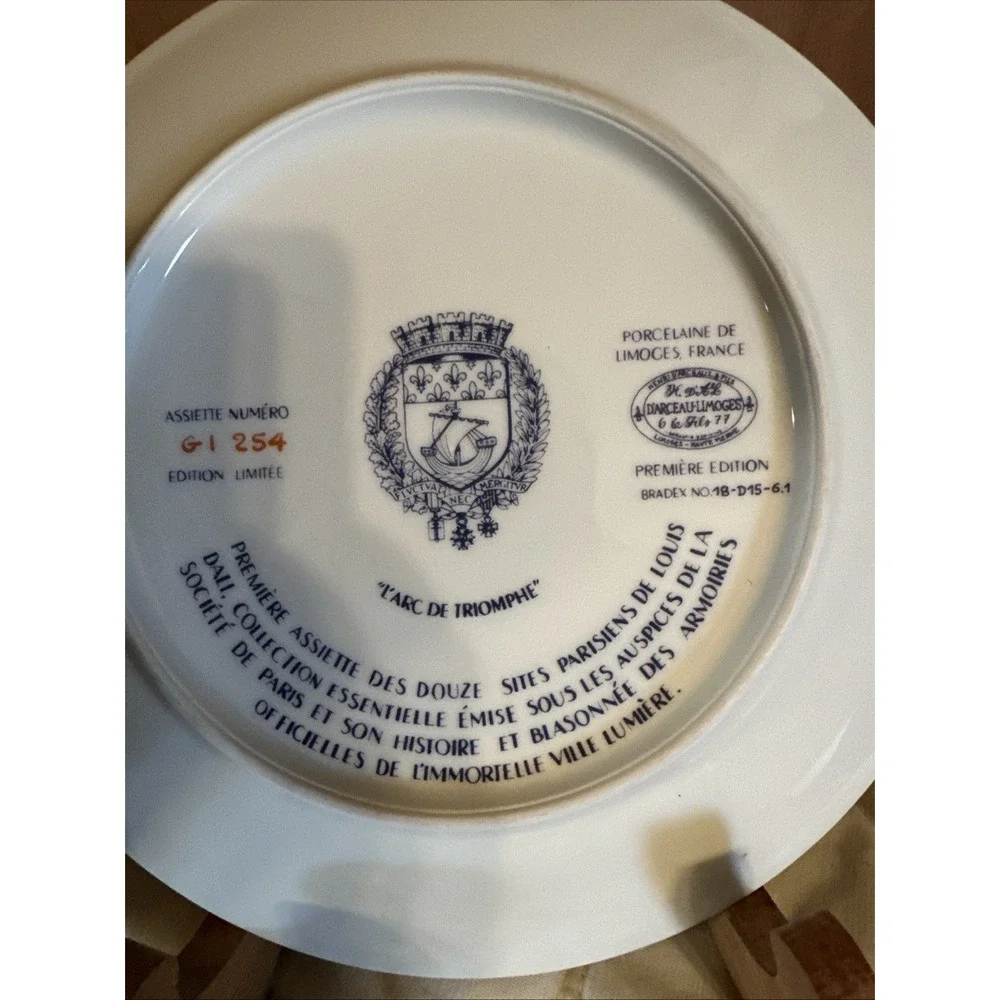 Limoges Louis Dali Vintage Collector's Plate‎  L'Arc De Triomphe  #GI 254.